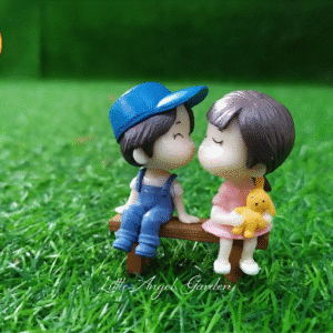 Cặp đôi ngồi ghế | Phụ kiện trang trí tiểu cảnh